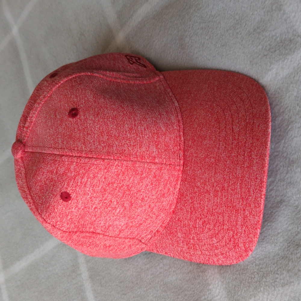 🏷️NWOT Red baseball hat - Picture 2 of 5